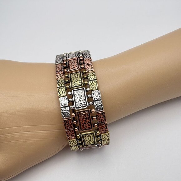 Tri Tone Metal Stretch Bracelet with Textured Panels Copper Silver Gold Tones - Picture 7 of 7